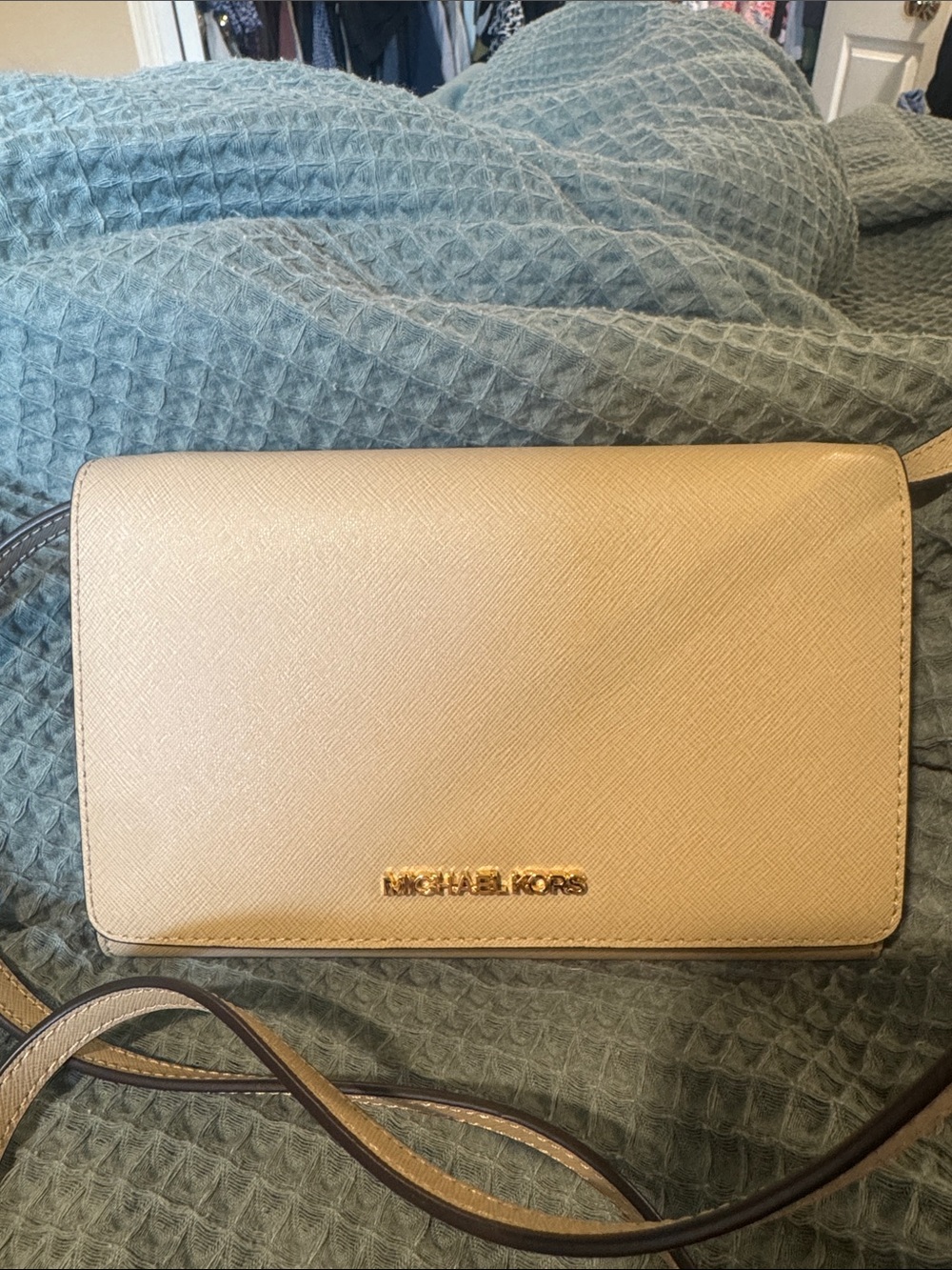 Michael Kors Beige/Tan Crossbody with Gold Logo-BRAND NEW WITH TAGS!